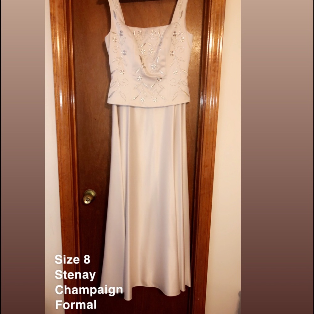 Stenay Champaign Formal